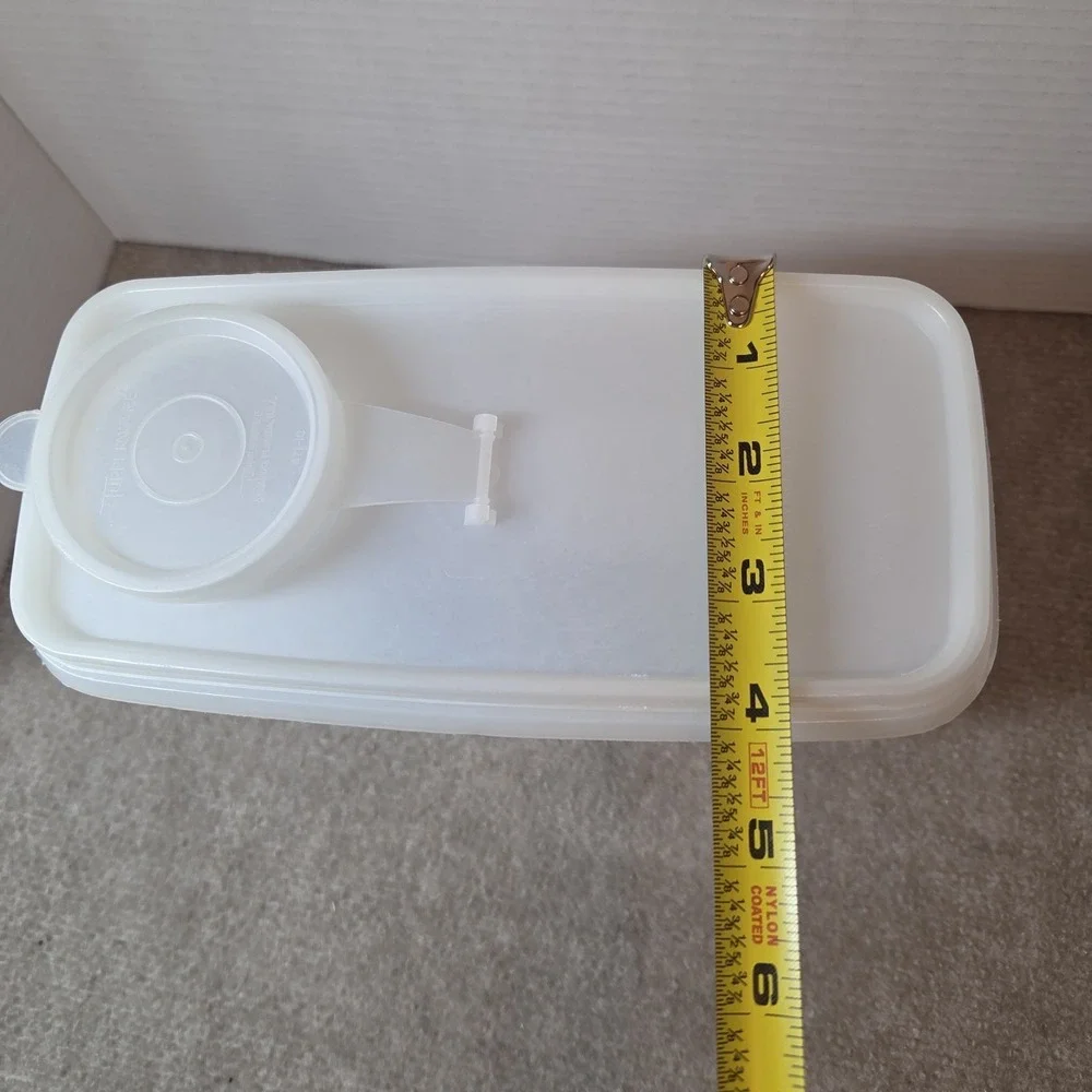 Vintage Tupperware Store-N-Pour Cereal Keeper #469 w/Pour Flip Lid #471 13 Cup
